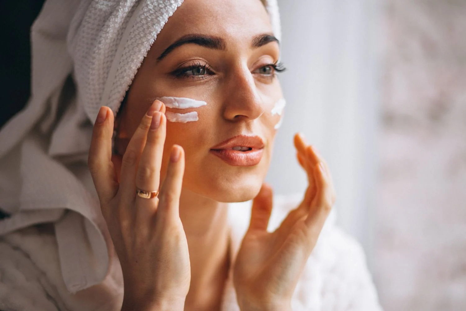 RF Microneedling Aftercare: Tips for Flawless Winter Skin Recovery
